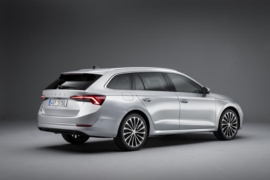  Skoda Octavia Combi 2020 года  (WW) (фото 3 из 69)